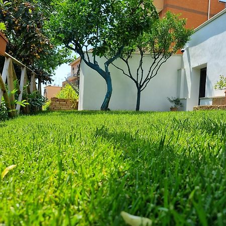 Appartamento Villa Maria Near Policlinico Gemelli Roma Dış mekan fotoğraf